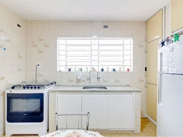 Casa 3 quartos e 4 banheiros, à venda, no bairro Planalto Paulista em São Paulo