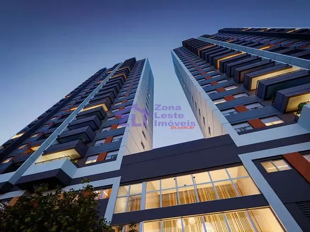 Apartamento 2 quartos e 2 banheiros, à venda, no bairro Vila Tolstoi em São Paulo