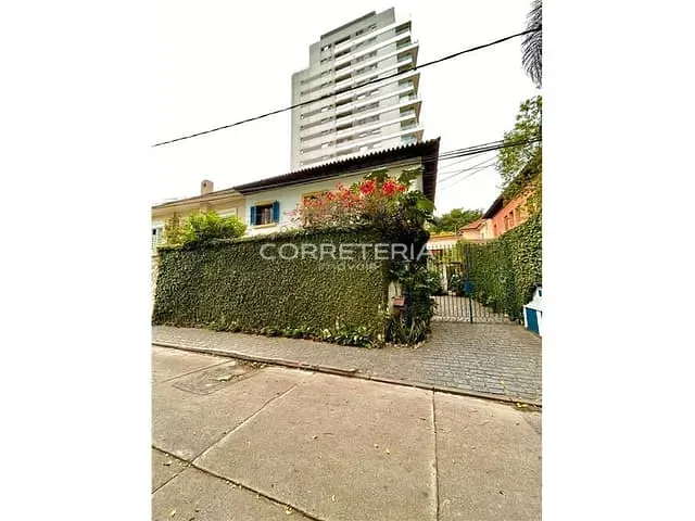 Casa 4 quartos e 2 banheiros, à venda, no bairro Paraíso em São Paulo