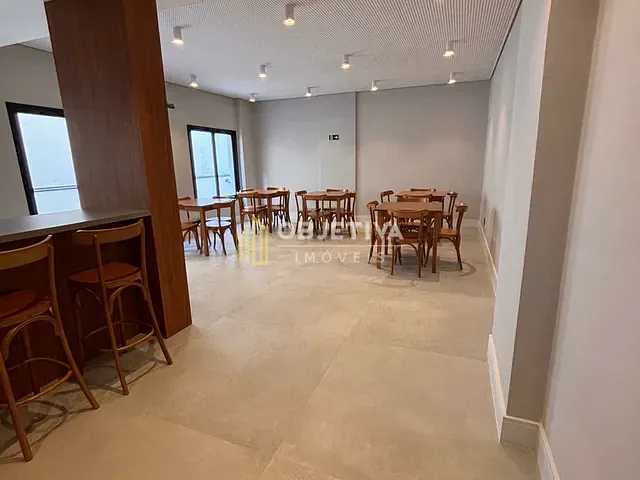 Apartamento 2 quartos e 2 banheiros, à venda, no bairro Petrópolis em Porto Alegre
