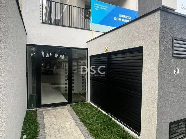 Apartamento 3 quartos e 2 banheiros, à venda, no bairro Capão Raso em Curitiba