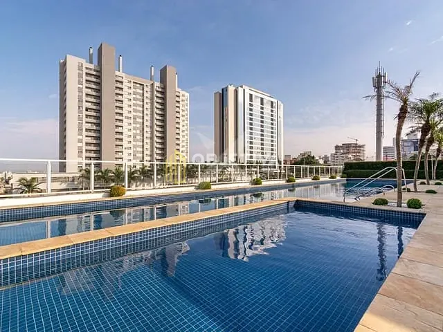 Apartamento 1 quarto e 4 banheiros, à venda, no bairro Petrópolis em Porto Alegre