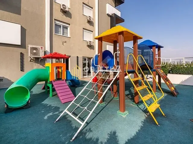 Apartamento 1 quarto e 4 banheiros, à venda, no bairro Petrópolis em Porto Alegre