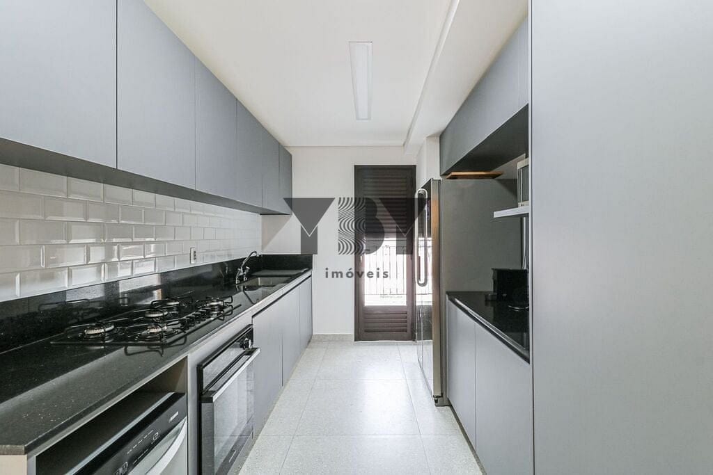 Cobertura à venda com 2 quartos, 165m² - Foto 4
