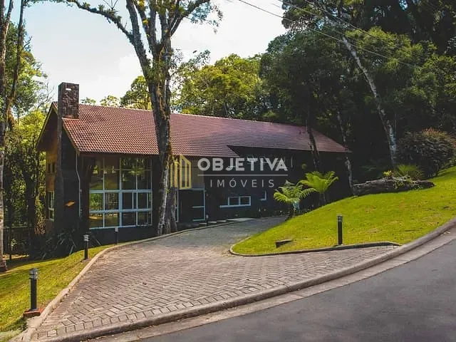 Casa 4 quartos e 6 banheiros, à venda, no bairro Mato Queimado em Gramado
