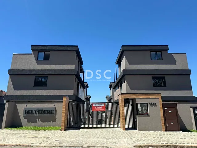 Casa 3 quartos e 5 banheiros, à venda, no bairro Mercês em Curitiba