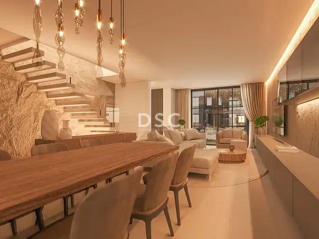 Casa 4 quartos e 6 banheiros, à venda, no bairro Santa Felicidade em Curitiba