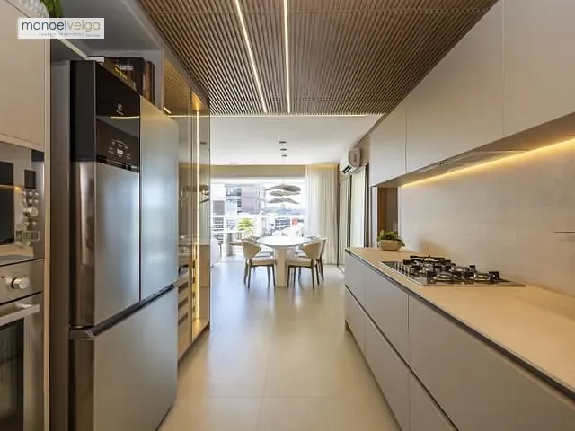 Apartamento 3 quartos e 5 banheiros, à venda, no bairro Juvevê em Curitiba