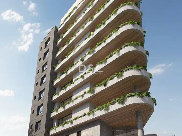 Apartamento 3 quartos e 5 banheiros, à venda, no bairro Juvevê em Curitiba