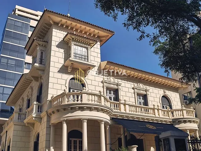 Apartamento 2 quartos e 2 banheiros, à venda, no bairro Moinhos de Vento em Porto Alegre