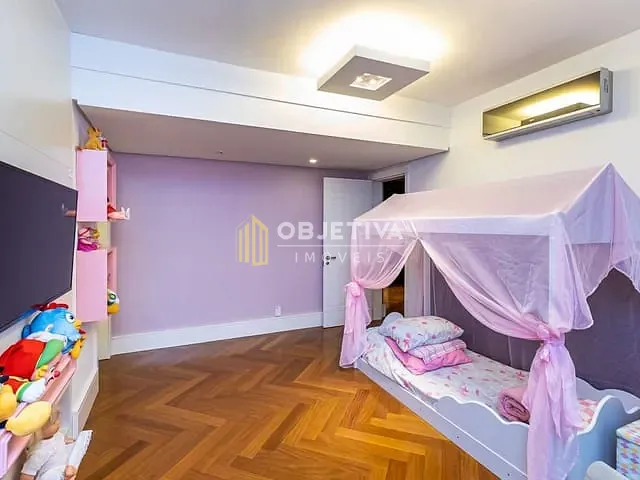 Apartamento 3 quartos e 5 banheiros, à venda, no bairro Bela Vista em Porto Alegre