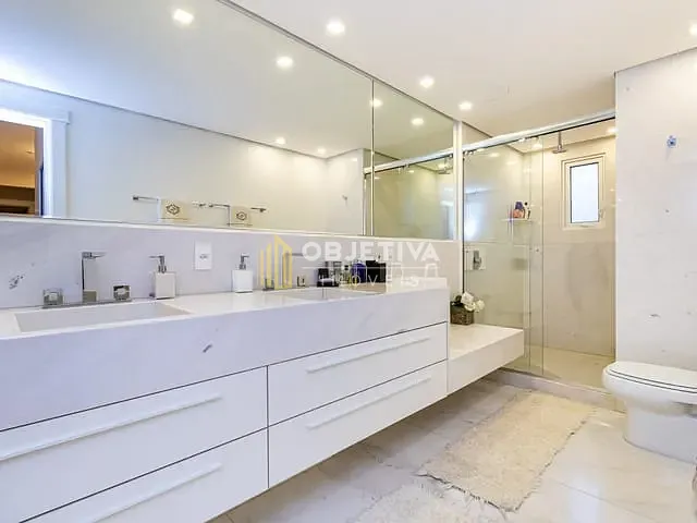 Apartamento 3 quartos e 5 banheiros, à venda, no bairro Bela Vista em Porto Alegre