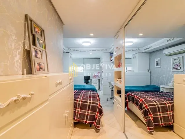 Apartamento 4 quartos e 10 banheiros, à venda, no bairro Petrópolis em Porto Alegre