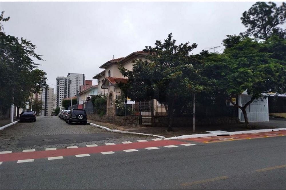 Casa à venda com 3 quartos, 340m² - Foto 4