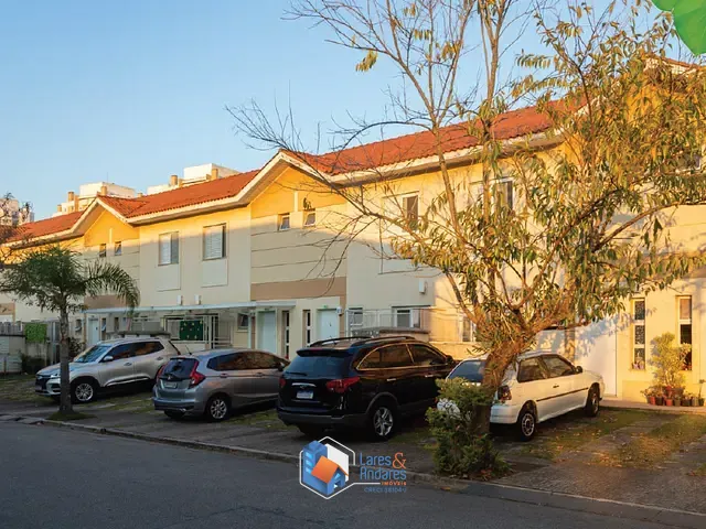 Casa 3 quartos e 4 banheiros, à venda, no bairro Jardim Umuarama em São Paulo