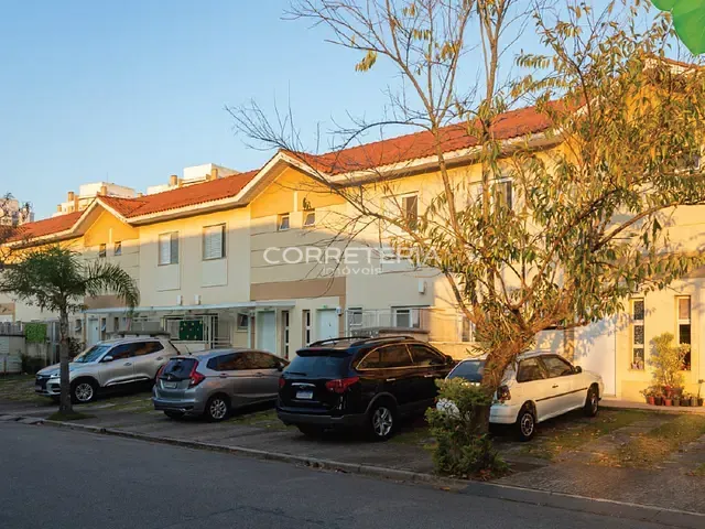 Casa 3 quartos e 3 banheiros, à venda, no bairro Jardim Umuarama em São Paulo