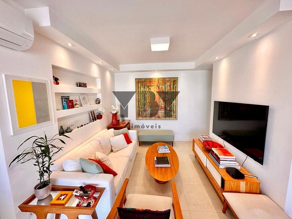 Apartamento à venda com 2 quartos, 74m² - Foto 1