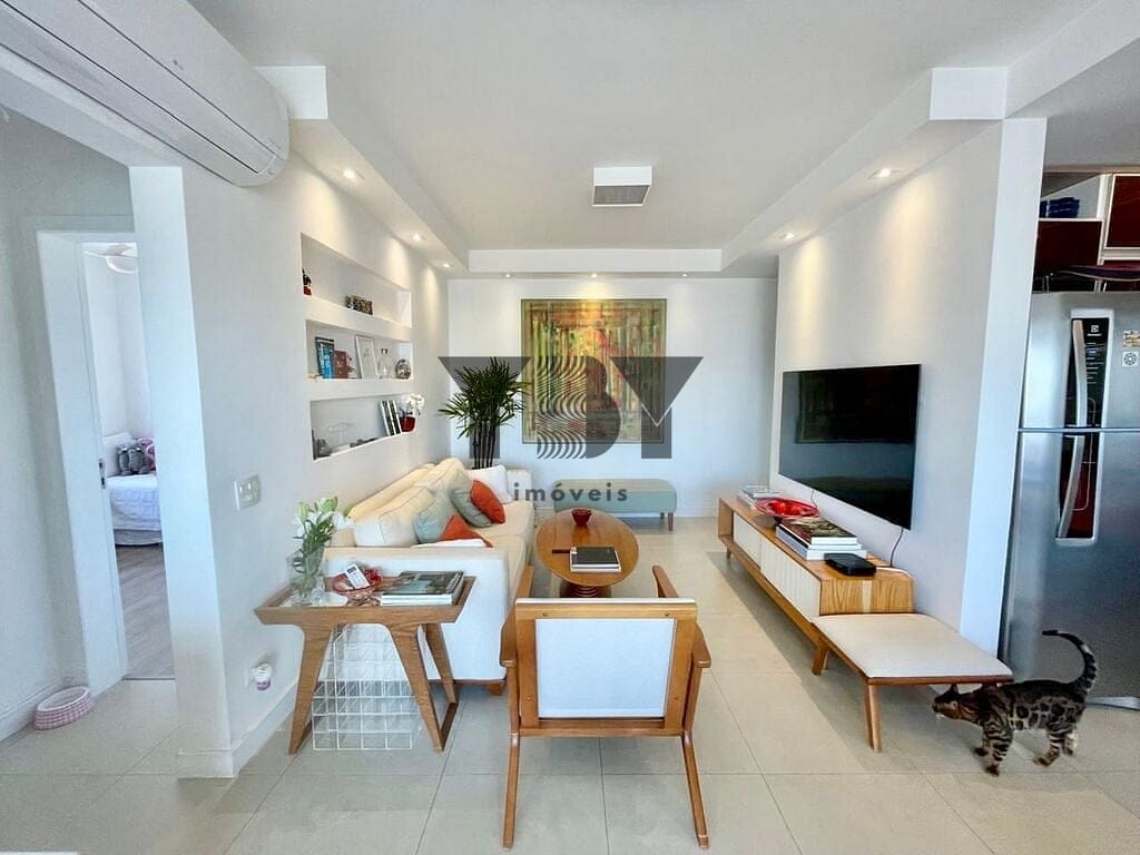 Apartamento à venda com 2 quartos, 74m² - Foto 55