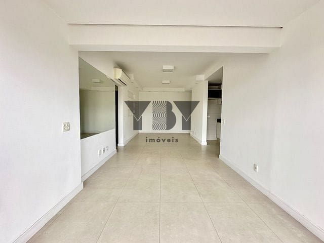 Apartamento à venda com 2 quartos, 74m² - Foto 41