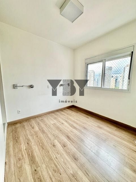 Apartamento à venda com 2 quartos, 74m² - Foto 29