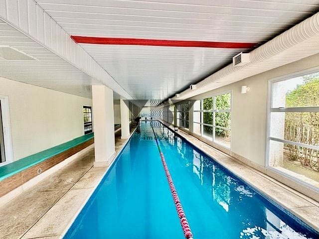 Apartamento à venda com 2 quartos, 74m² - Foto 7