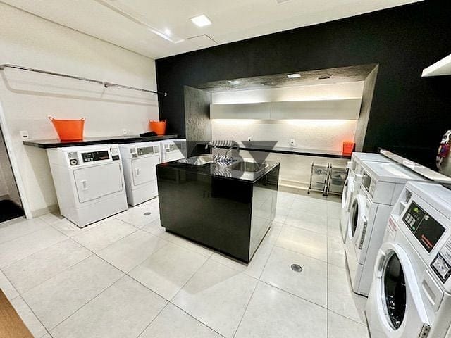 Apartamento à venda com 2 quartos, 74m² - Foto 3