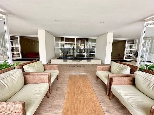 Apartamento à venda com 2 quartos, 74m² - Foto 34