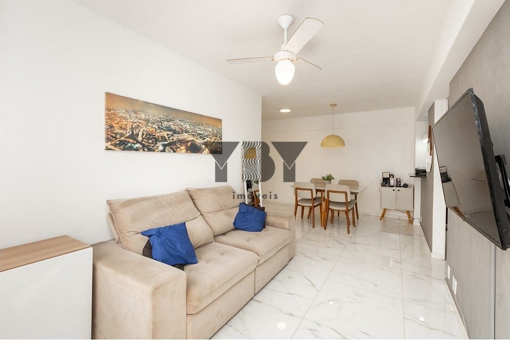 Apartamento à venda com 2 quartos, 70m² - Foto 4