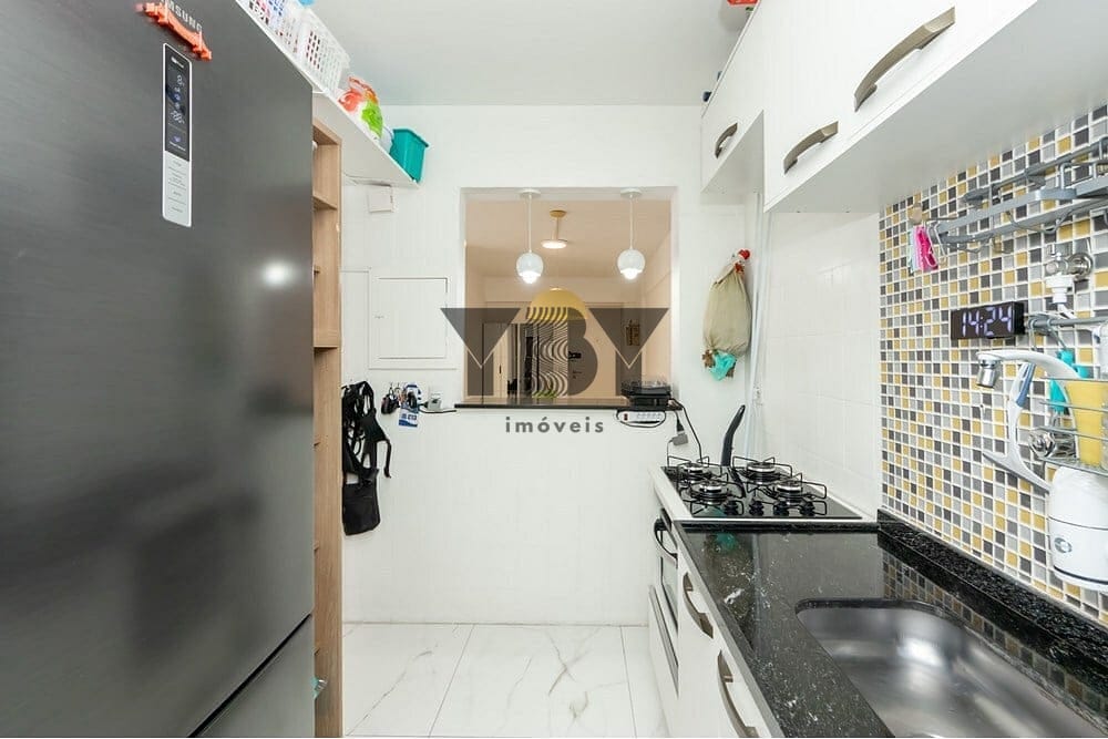 Apartamento à venda com 2 quartos, 70m² - Foto 9