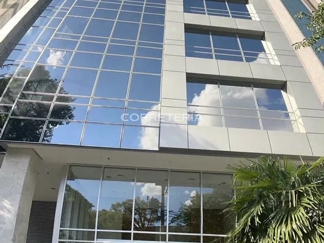 Sala à venda, no bairro Vila Clementino em São Paulo