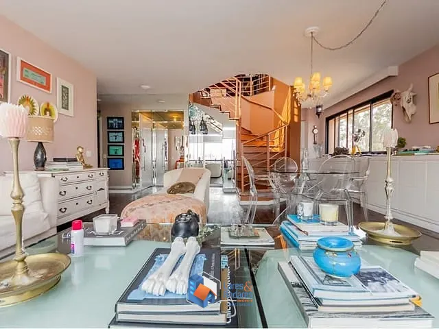 Cobertura / Penthouse 5 quartos e 5 banheiros, à venda, no bairro Real Parque em São Paulo