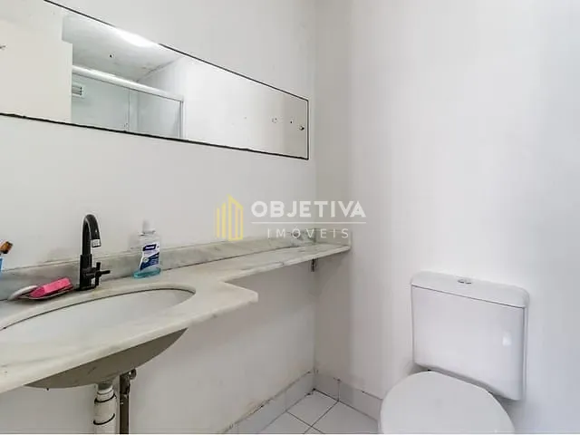 Apartamento 3 quartos e 3 banheiros, à venda, no bairro Vila Ipiranga em Porto Alegre