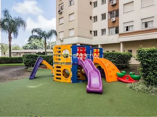 Apartamento 3 quartos e 3 banheiros, à venda, no bairro Vila Ipiranga em Porto Alegre