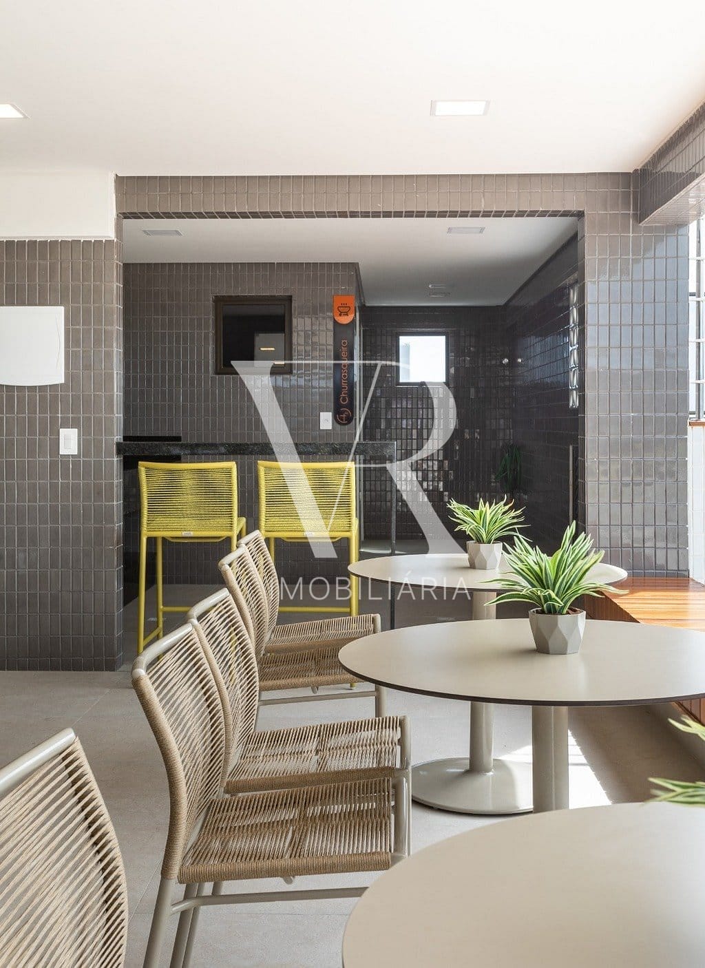 Apartamento à venda com 1 quarto, 34m² - Foto 27