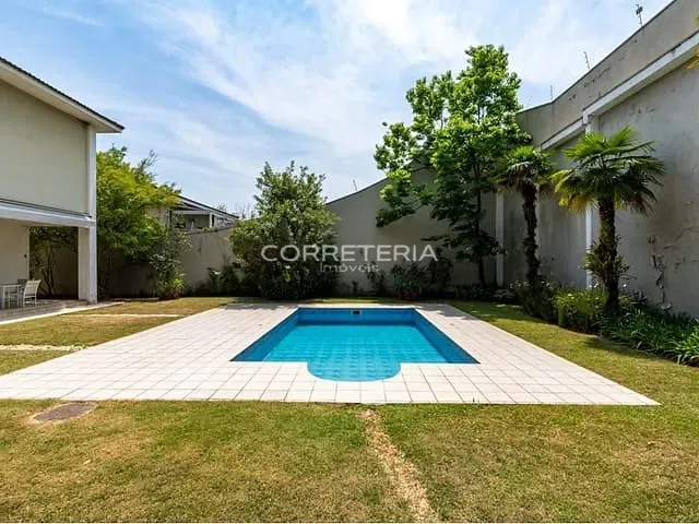 Casa 4 quartos e 6 banheiros, à venda, no bairro Jardim Leonor em São Paulo