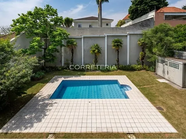 Casa 4 quartos e 6 banheiros, à venda, no bairro Jardim Leonor em São Paulo