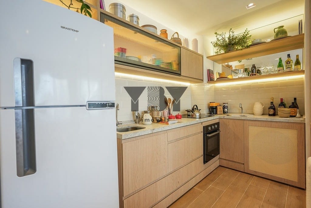 Apartamento à venda com 2 quartos, 32m² - Foto 11