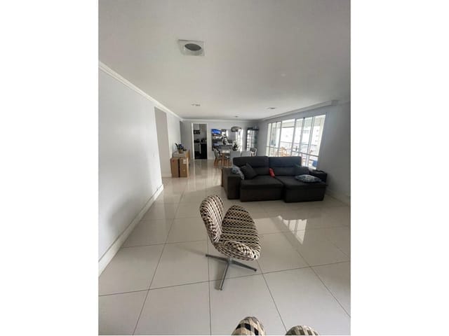 Foto do Apartamento - Apartamento à venda 3 Quartos 3 Suites 3 Vagas 192M² Aclimação São Paulo - SP | Lares e Andares Imóveis