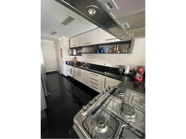 Foto do Apartamento - Apartamento à venda 3 Quartos 3 Suites 3 Vagas 192M² Aclimação São Paulo - SP | Lares e Andares Imóveis