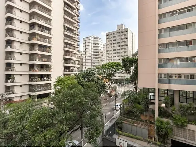 Apartamento 3 quartos e 3 banheiros, à venda, no bairro Moema em São Paulo