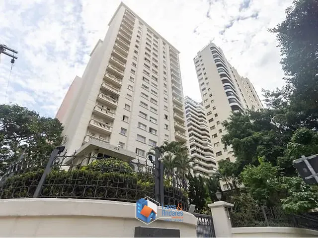 Apartamento 3 quartos e 3 banheiros, à venda, no bairro Moema em São Paulo