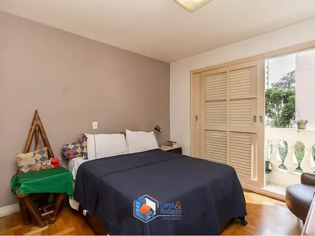 Apartamento 3 quartos e 3 banheiros, à venda, no bairro Moema em São Paulo