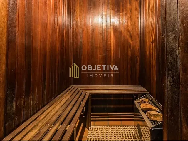 Casa 3 quartos e 5 banheiros, à venda, no bairro Partenon em Porto Alegre