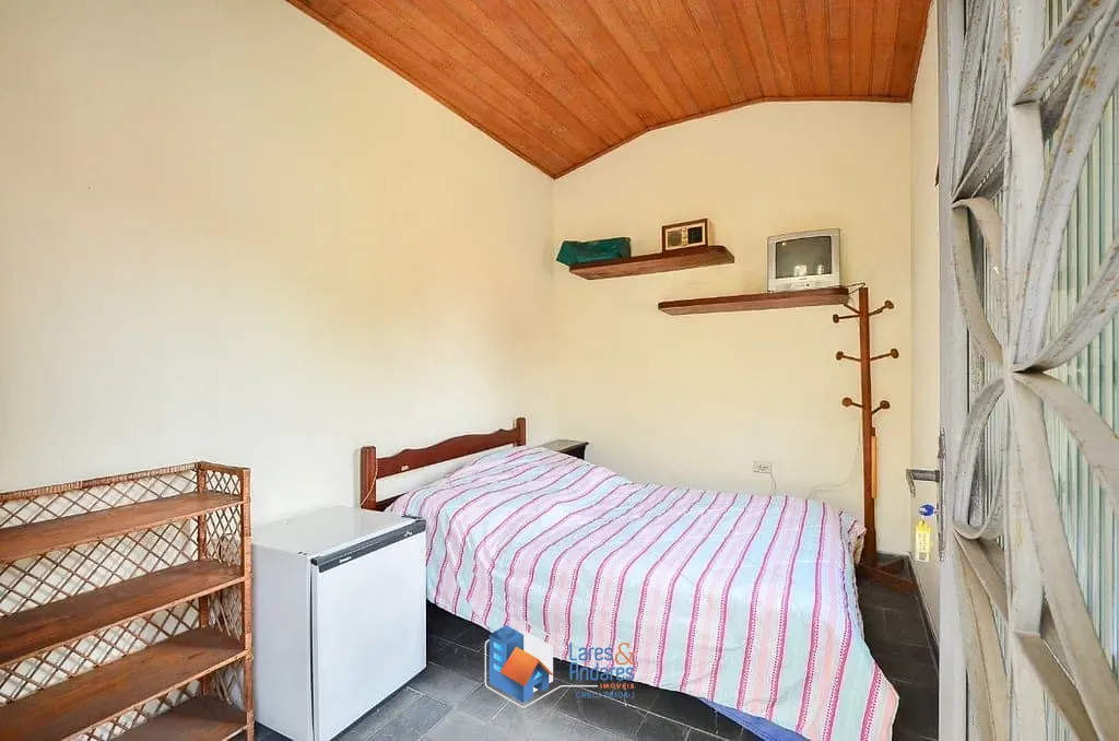 Casa, 5 quartos, 273 m² - Foto 3