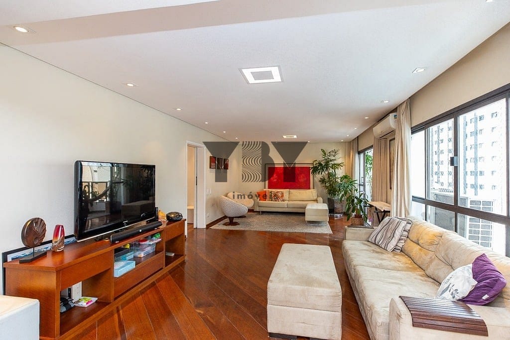Apartamento à venda com 4 quartos, 223m² - Foto 35