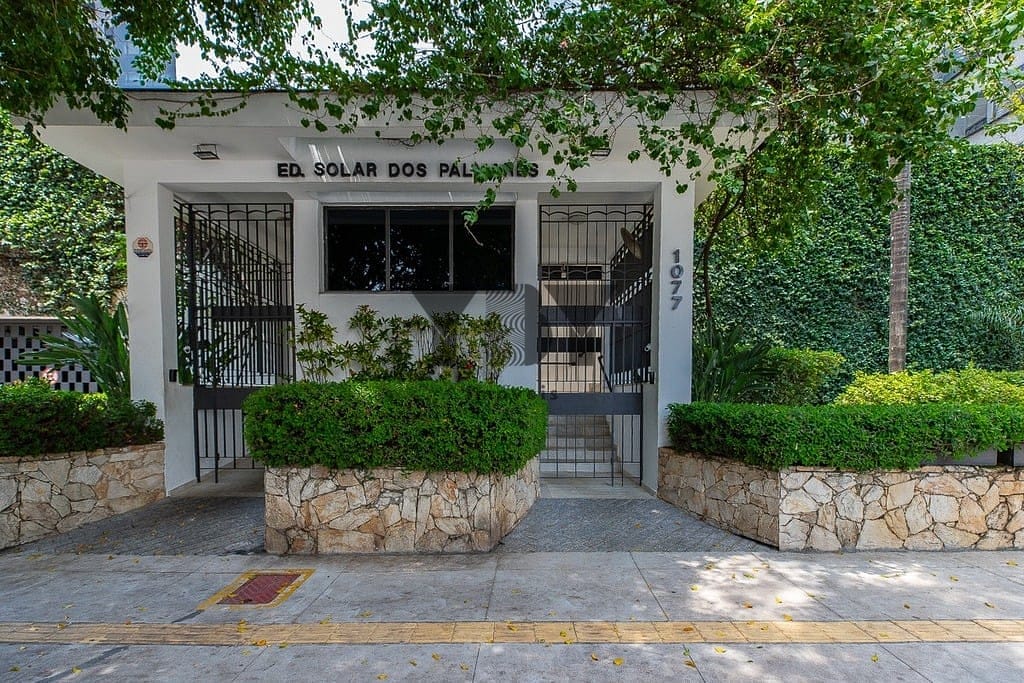 Apartamento à venda com 4 quartos, 223m² - Foto 14