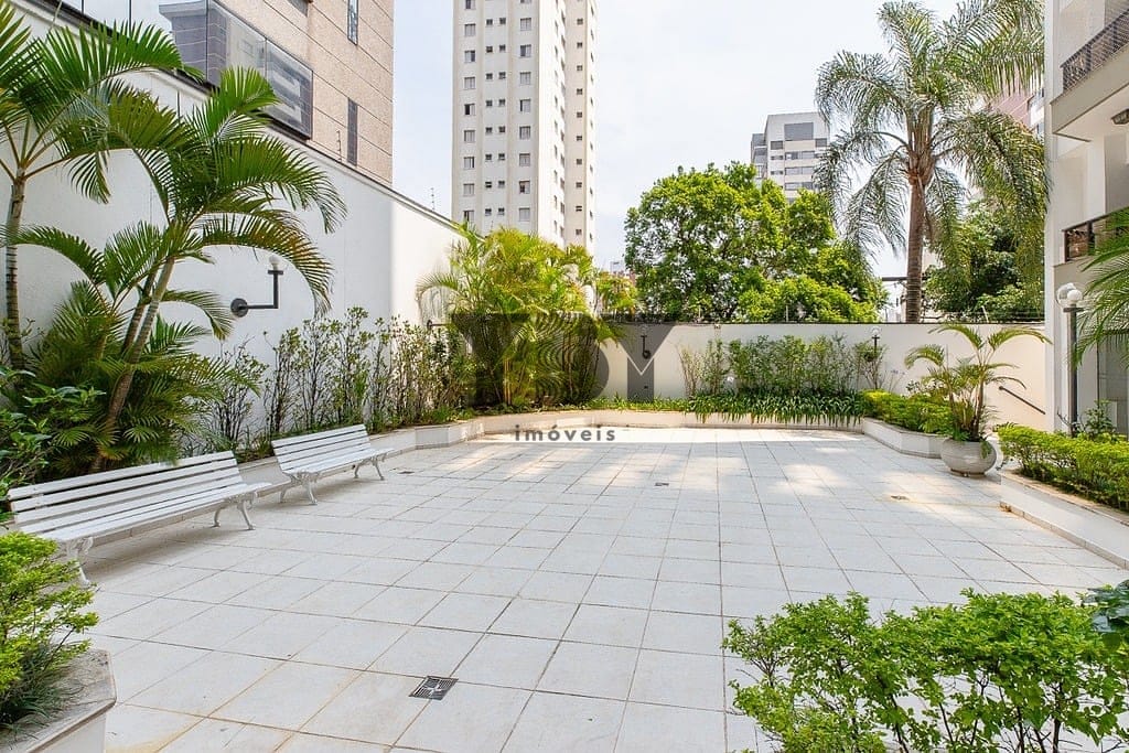 Apartamento à venda com 4 quartos, 223m² - Foto 9