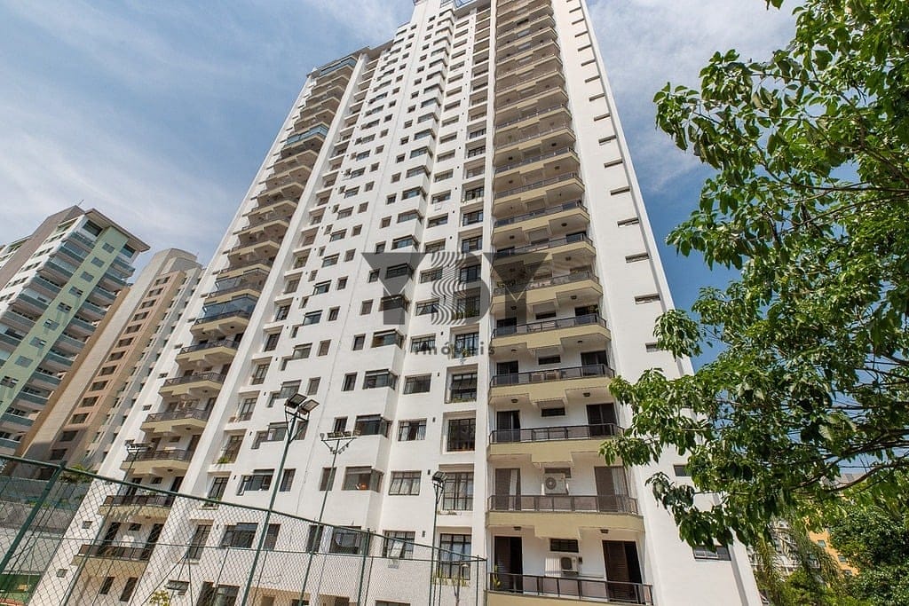 Apartamento à venda com 4 quartos, 223m² - Foto 8