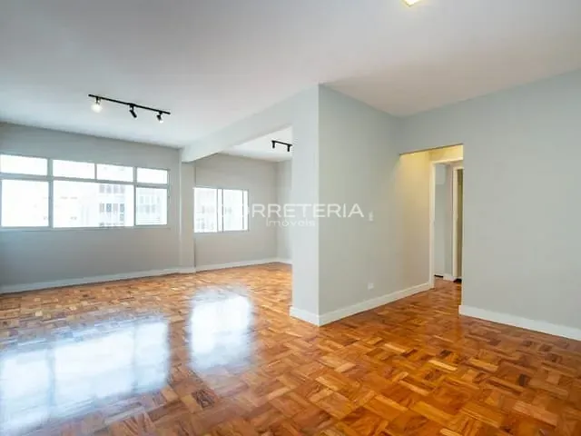 Apartamento 3 quartos e 3 banheiros, à venda, no bairro Vila Nova Conceição em São Paulo