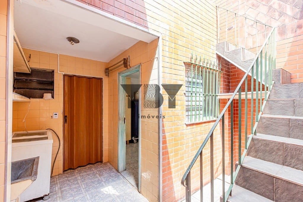 Casa à venda com 3 quartos, 120m² - Foto 18